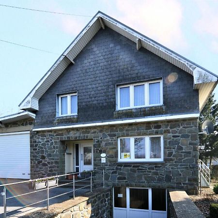 Traditional Holiday Home In B Tgenbach With Sauna Butgenbach Exteriör bild