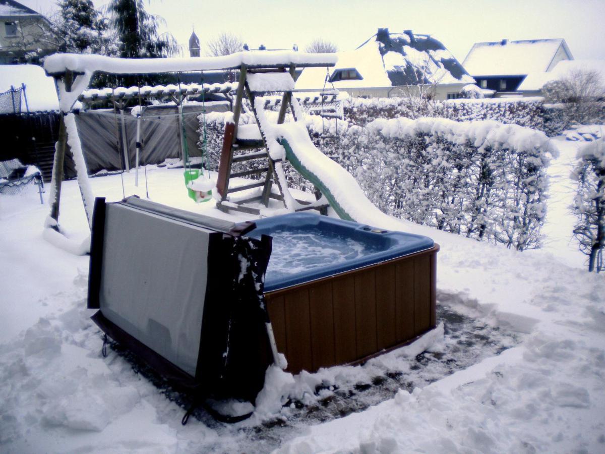 Traditional Holiday Home In B Tgenbach With Sauna Butgenbach Exteriör bild