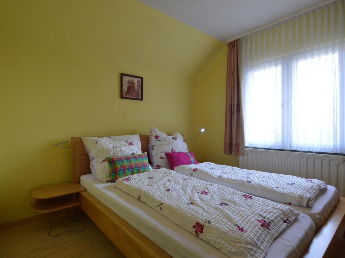 Traditional Holiday Home In B Tgenbach With Sauna Butgenbach Exteriör bild
