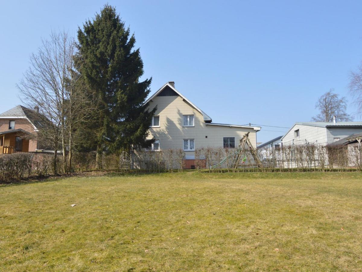 Traditional Holiday Home In B Tgenbach With Sauna Butgenbach Exteriör bild